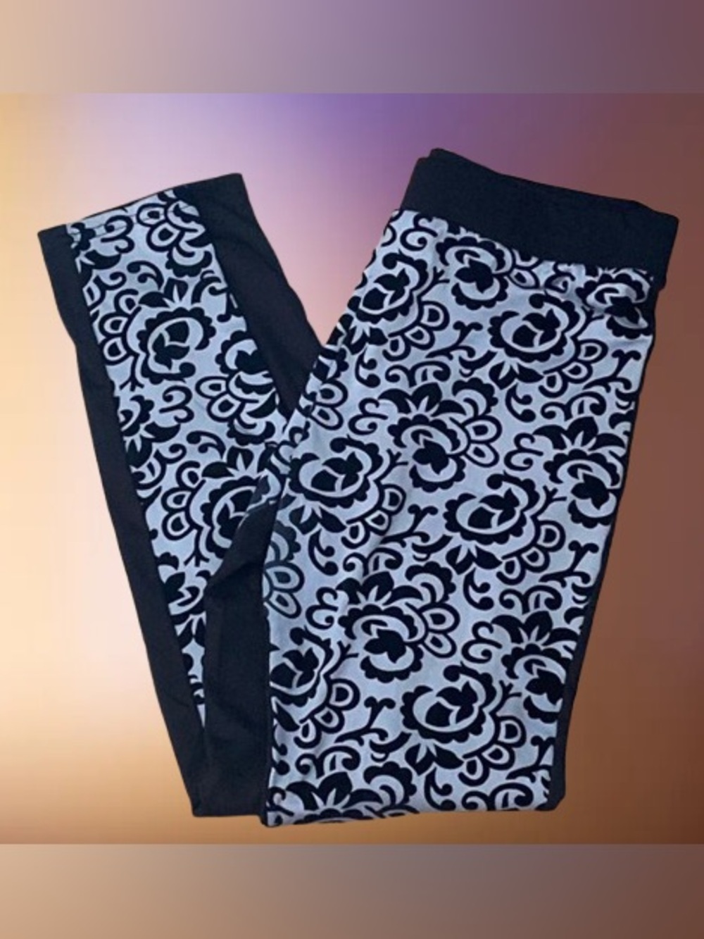 Connection‎ 18 Floral Black Leggins M